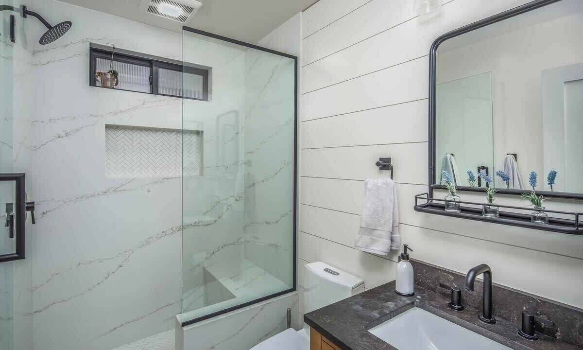 Photo of Bathroom in Leucadia