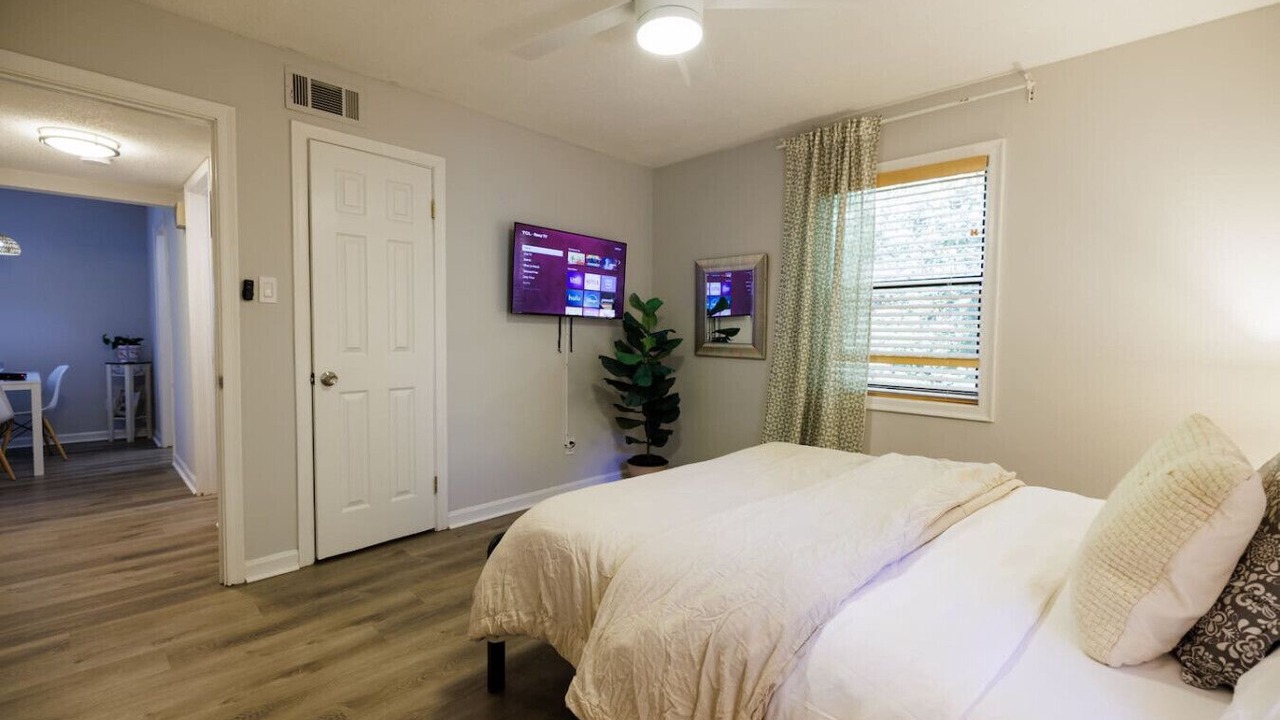 Photo of Bedroom in Great Lakes