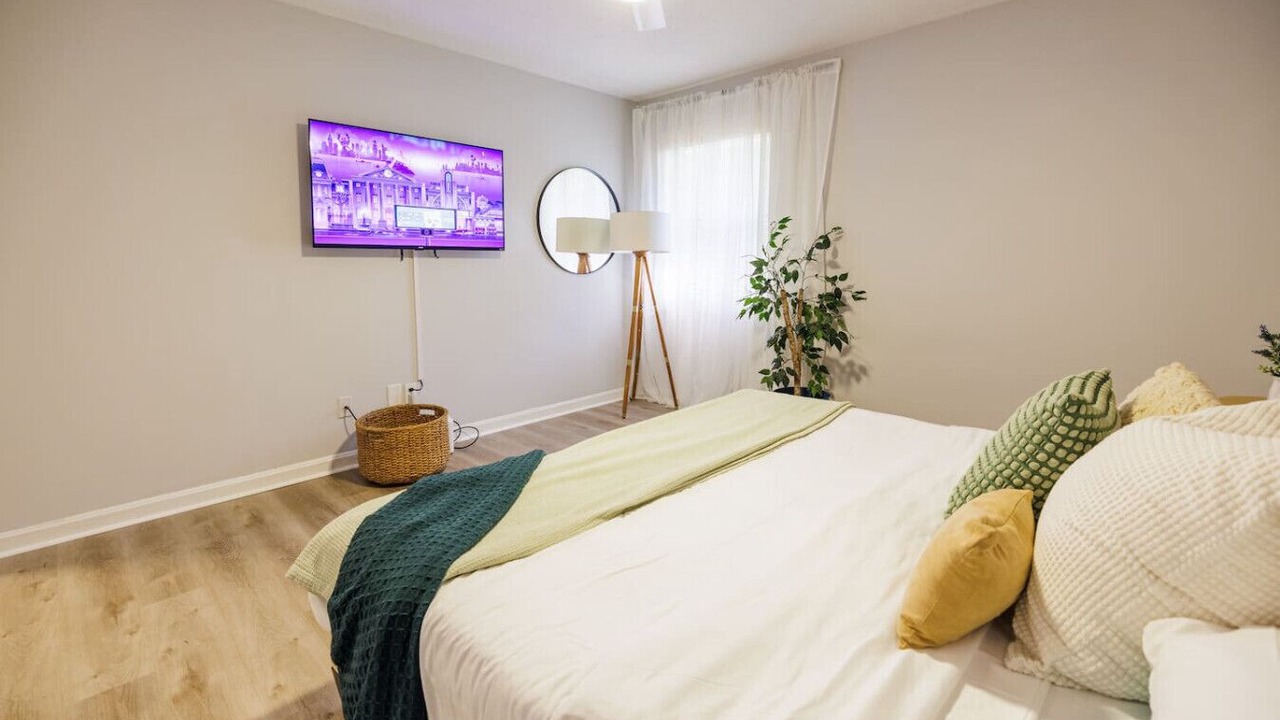 Photo of Bedroom in Great Lakes