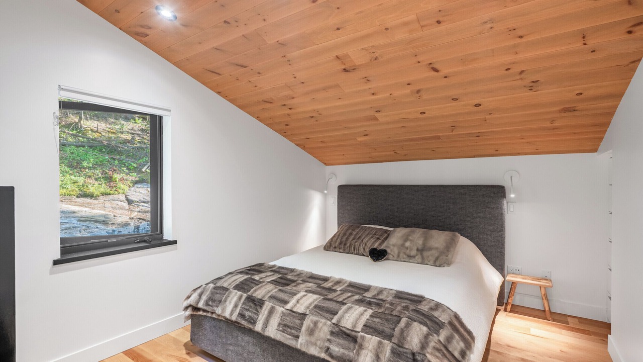 Photo of Bedroom in Mauricie
