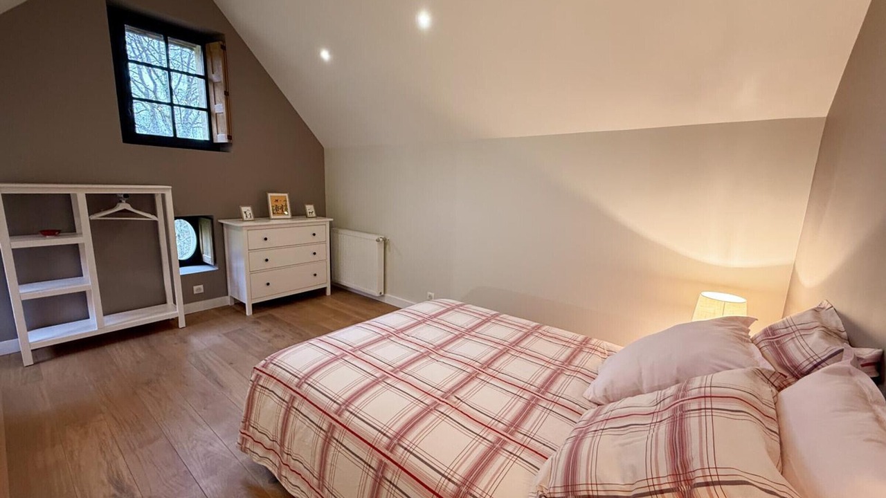 Photo of Bedroom in Cheille