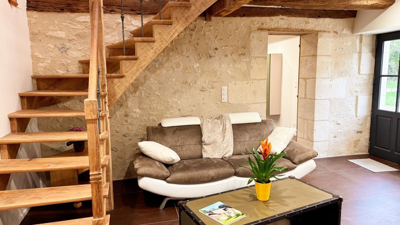 Photo of Livingroom in Cheille