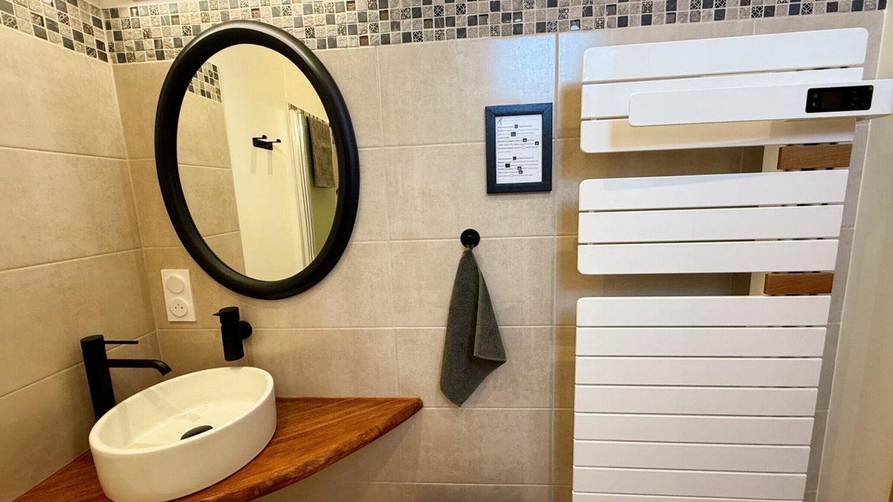Photo of Bathroom in Le Louroux