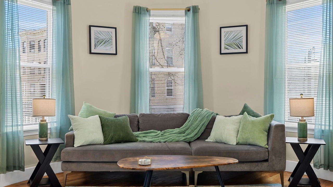 Photo of Livingroom in Dudley Square