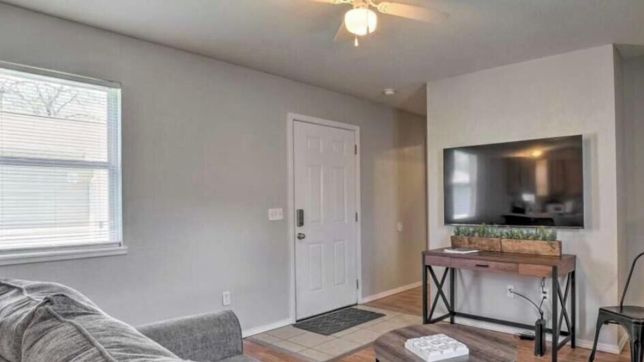 Photo of Livingroom in West Plains
