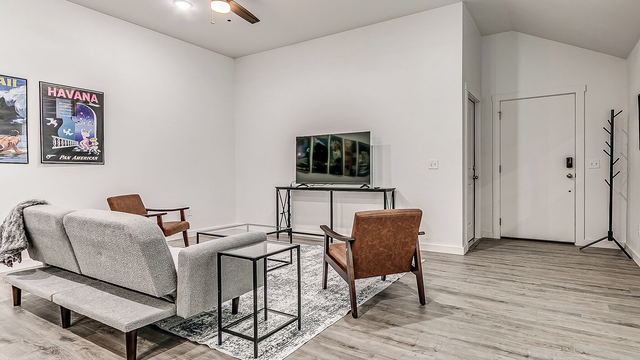 Photo of Livingroom in Central Oklahoma City