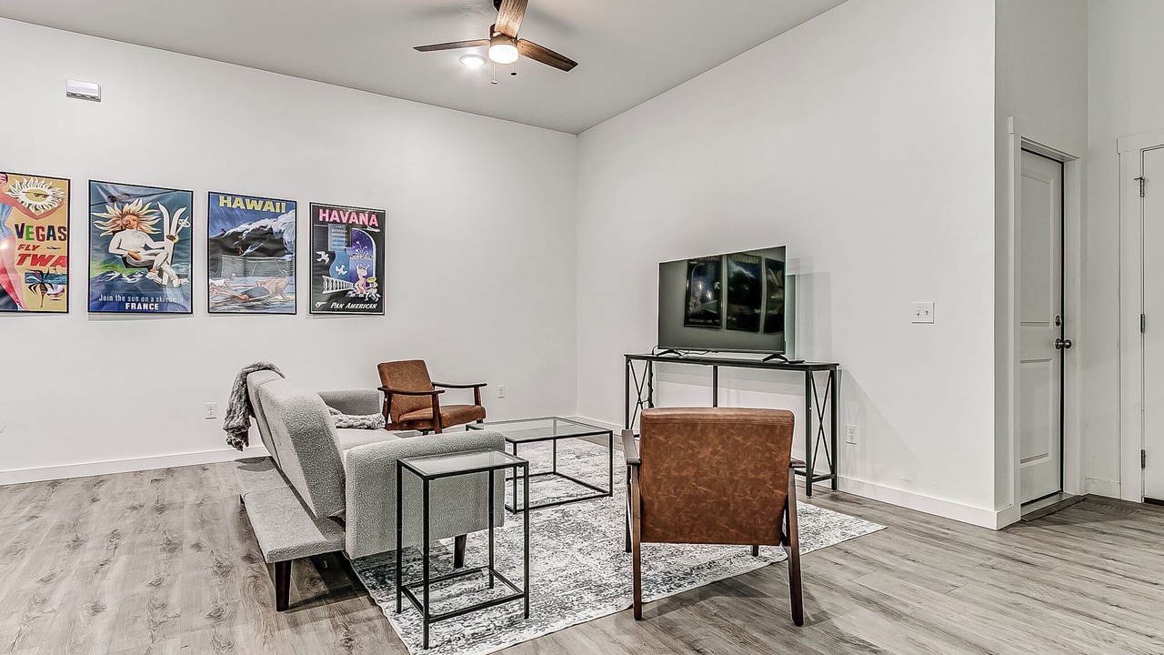 Photo of Livingroom in Central Oklahoma City