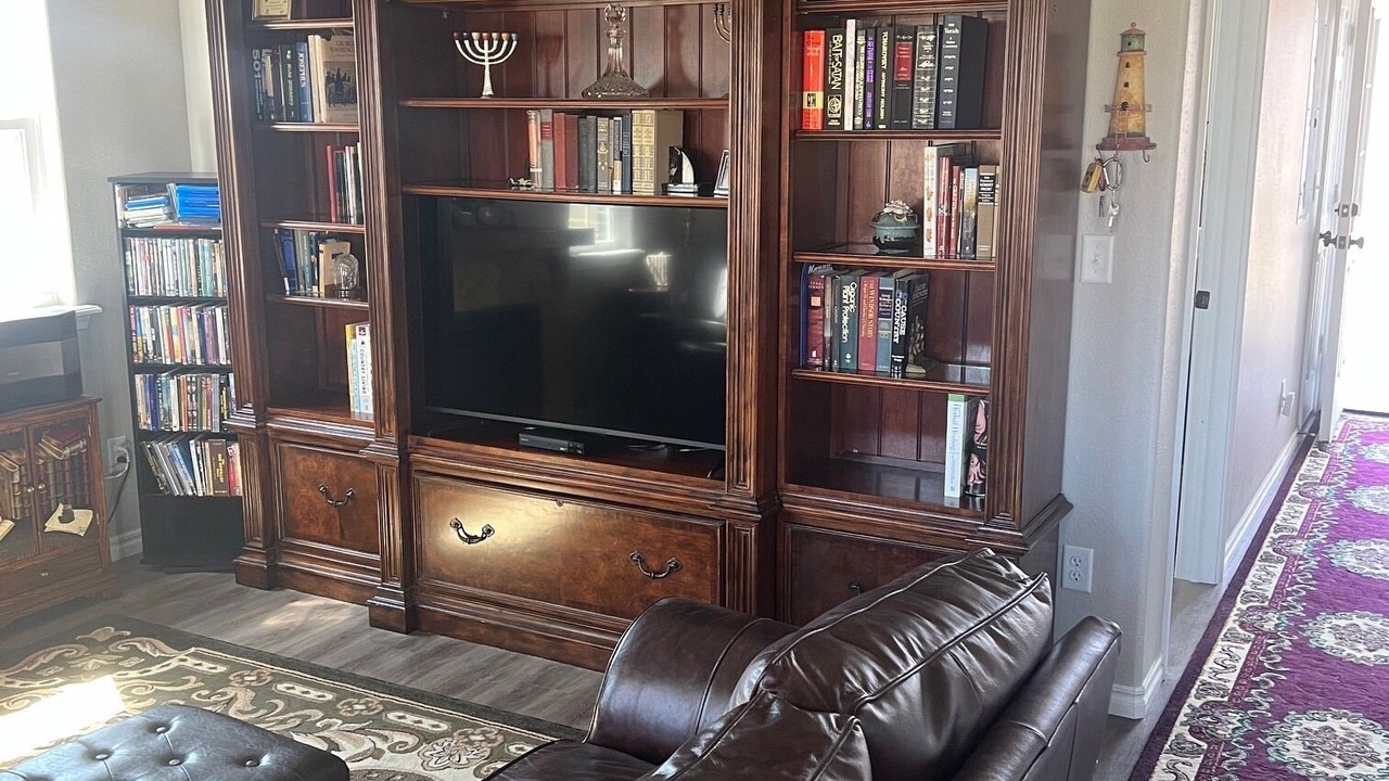 Photo of Livingroom in Grove