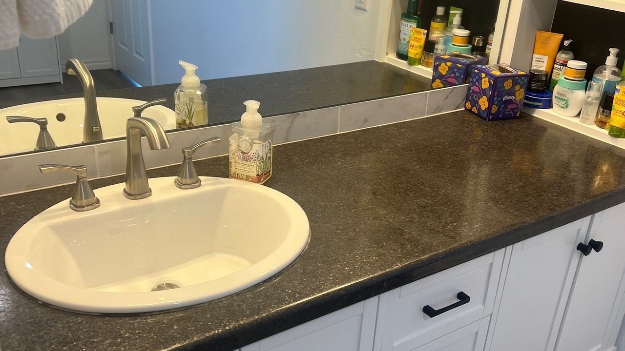 Photo of Bathroom in Grove