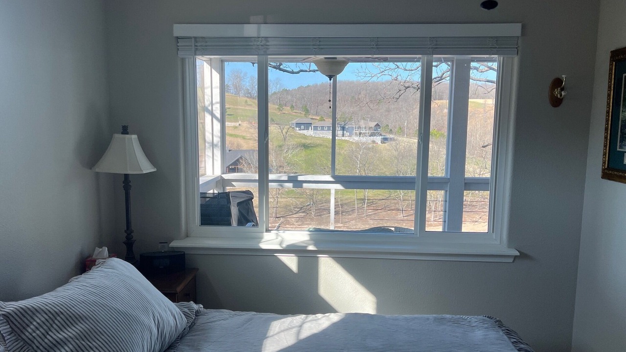 Photo of Bedroom in Grove
