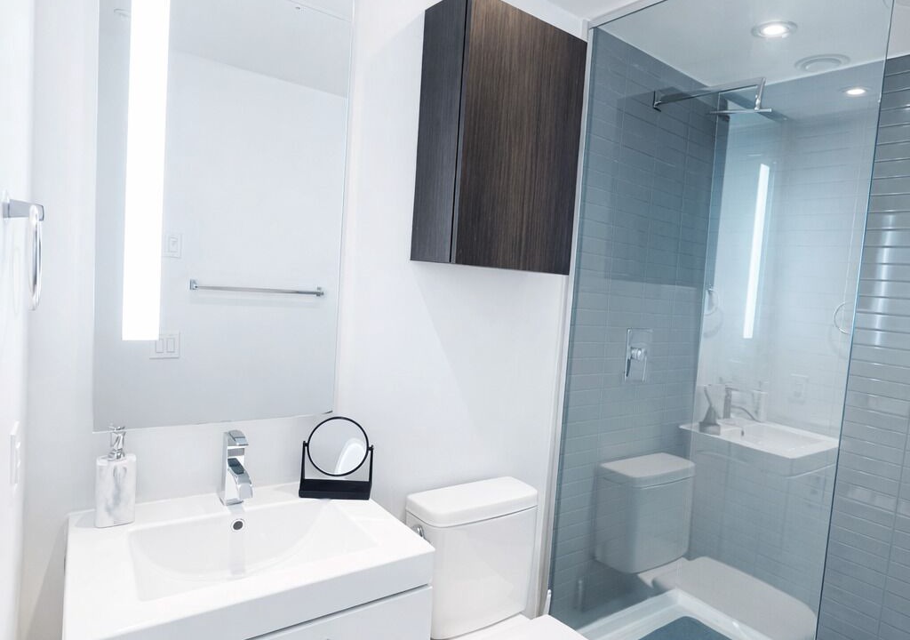 Photo of Bathroom in Fashion District
