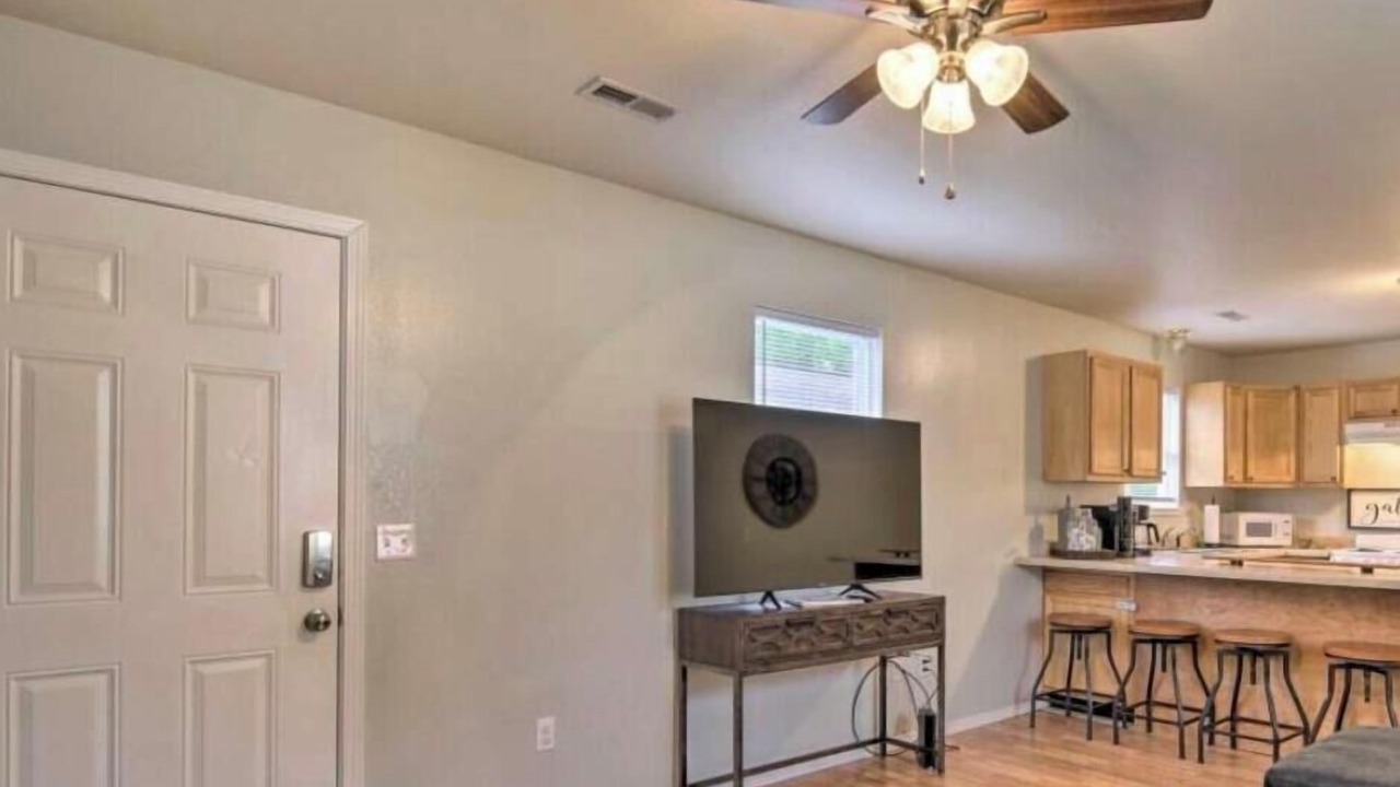 Photo of Livingroom in West Plains