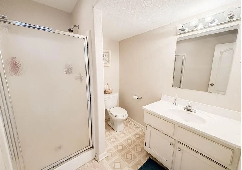 Photo of Bathroom in Johnson County