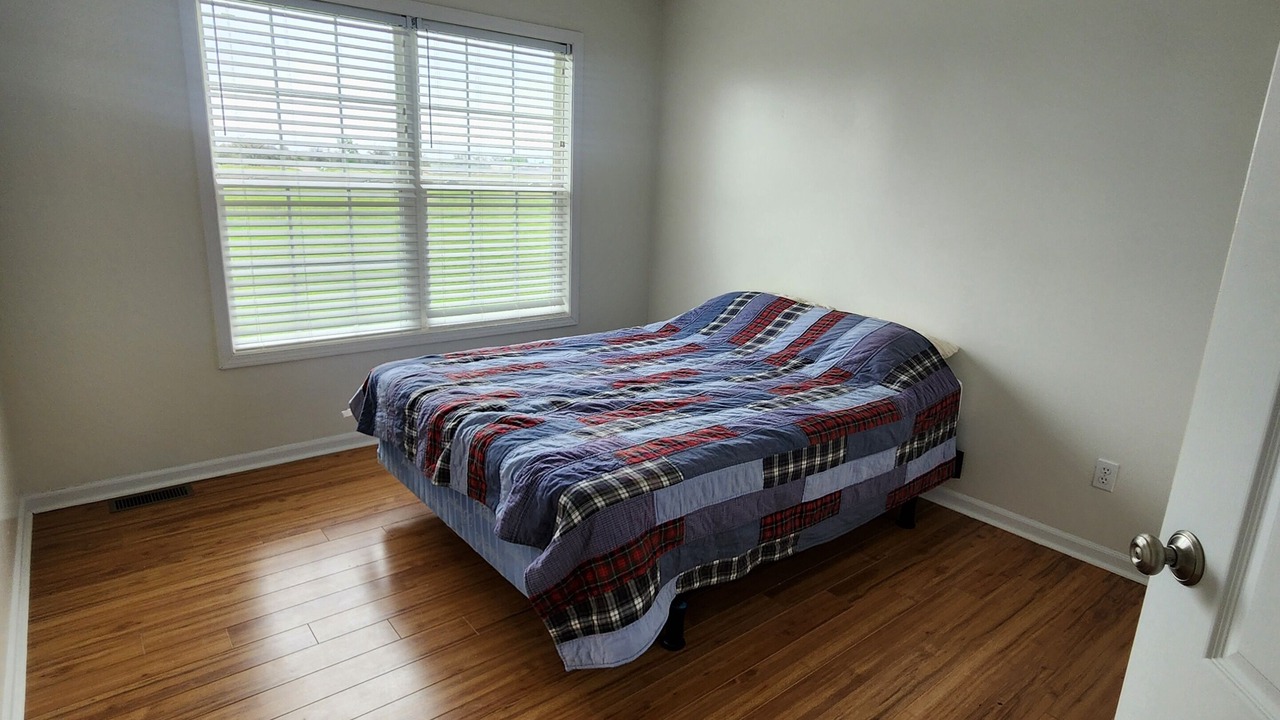 Photo of Bedroom in Johnson County