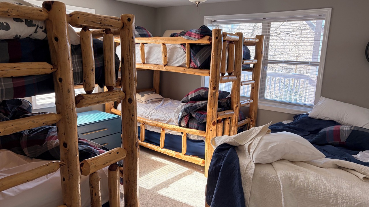 Photo of Bedroom in Beech Mountain