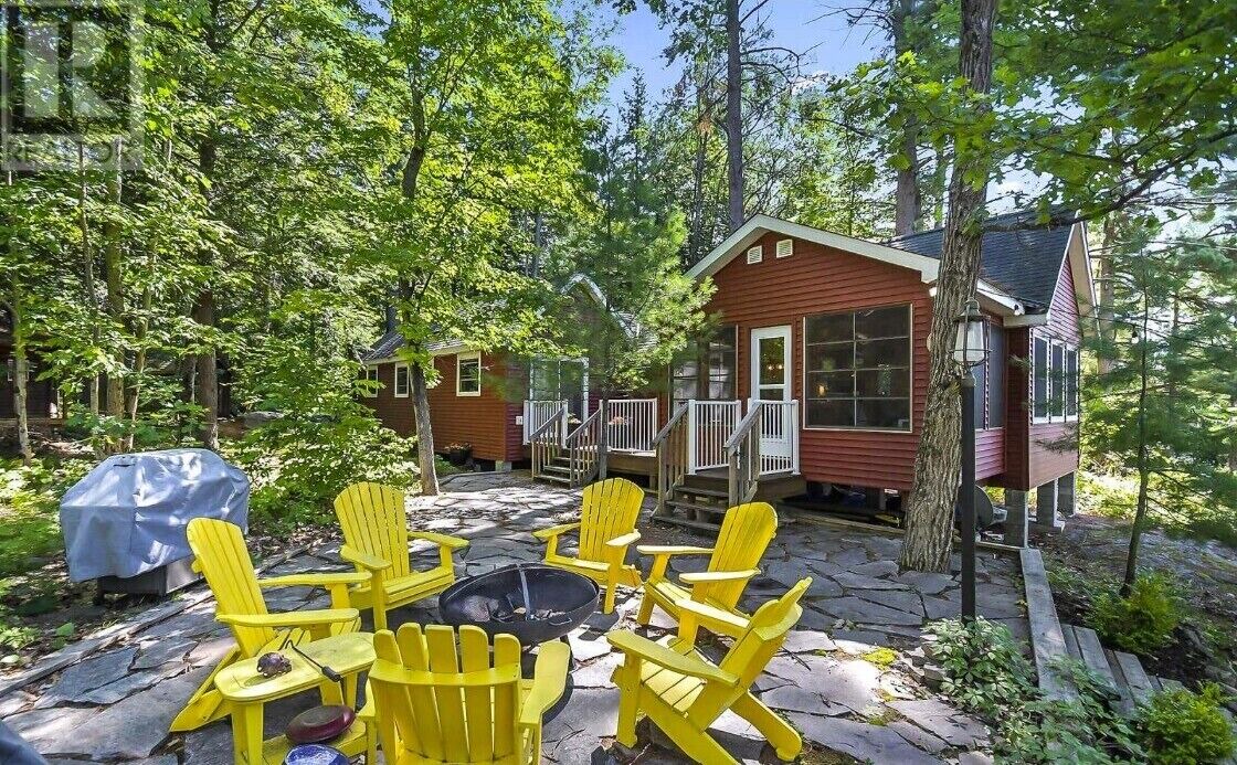 Photo of Patio Balcony in Gravenhurst