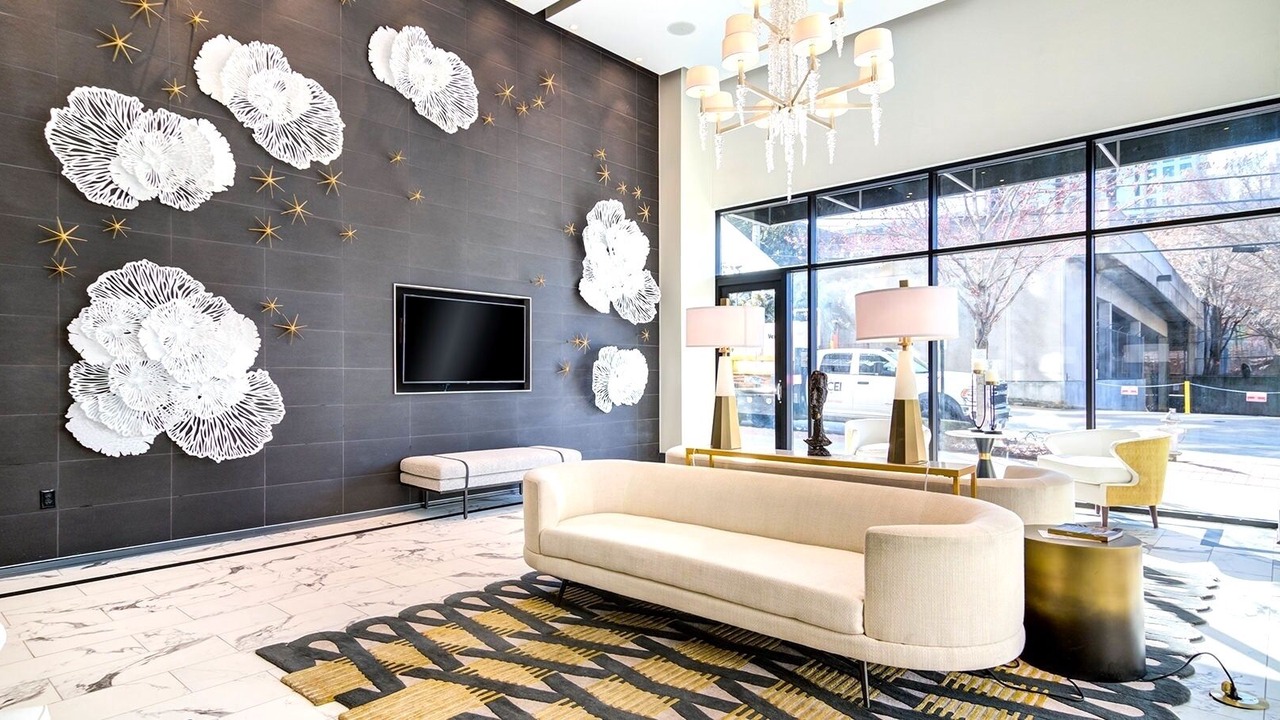 Photo of Livingroom in Midtown