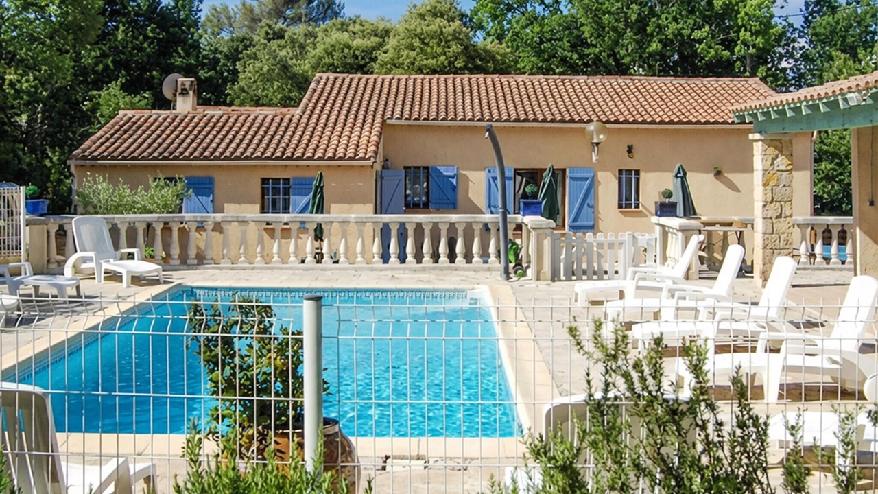 Photo of Outdoor in Regusse