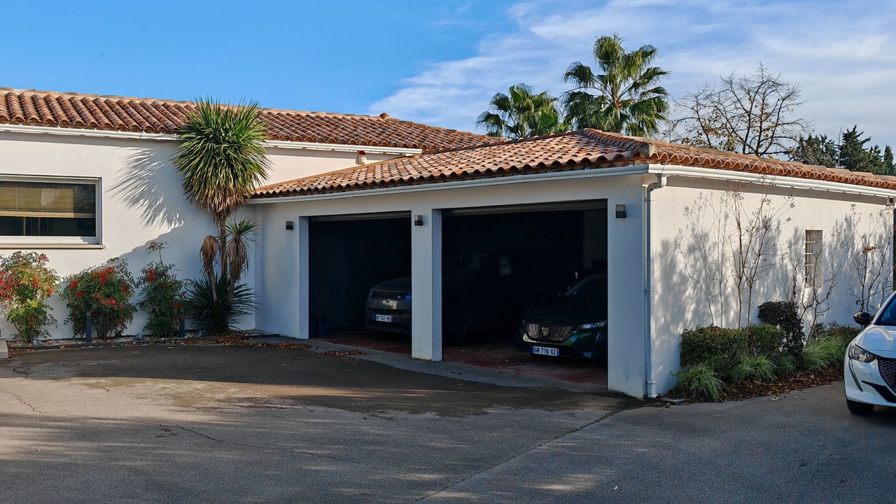 Photo of Outdoor in Saint-Aunes