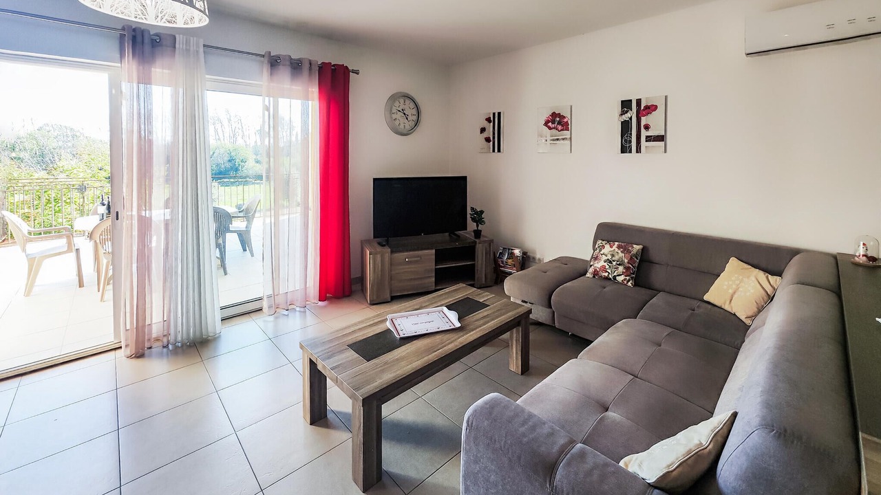 Photo of Bedroom in Salleles-d'Aude