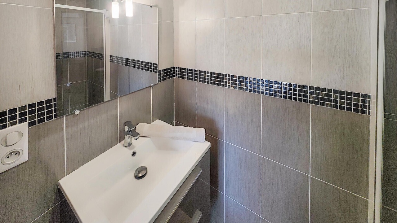 Photo of Bathroom in Salleles-d'Aude