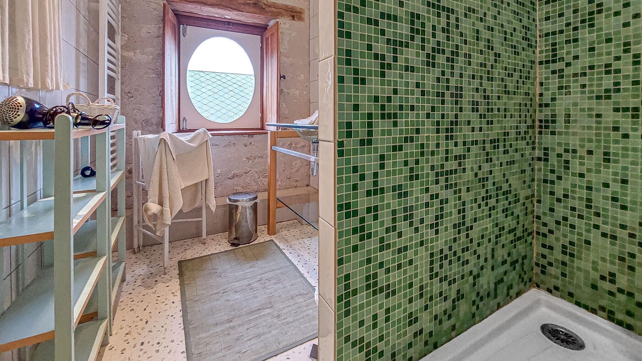 Photo of Bathroom in Suevres