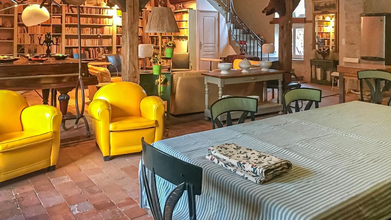 Photo of Bedroom in Suevres
