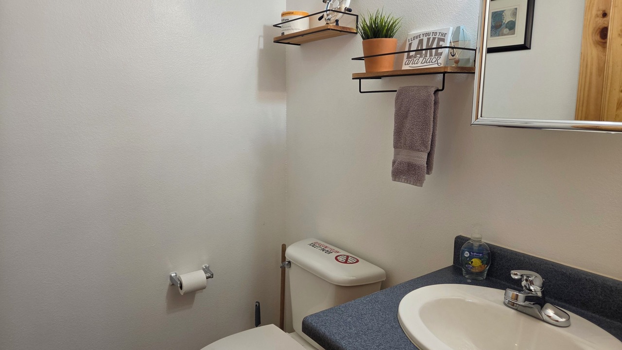 Photo of Bathroom in Lost Bridge Village