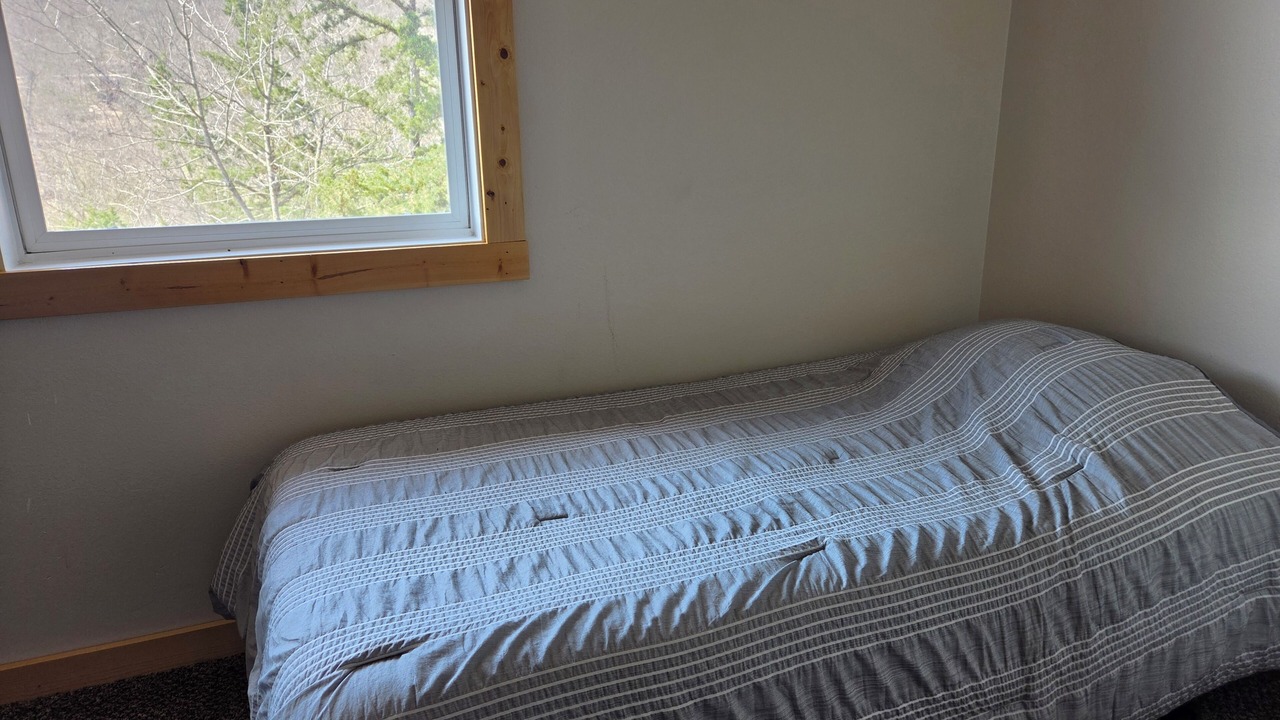 Photo of Bedroom in Lost Bridge Village