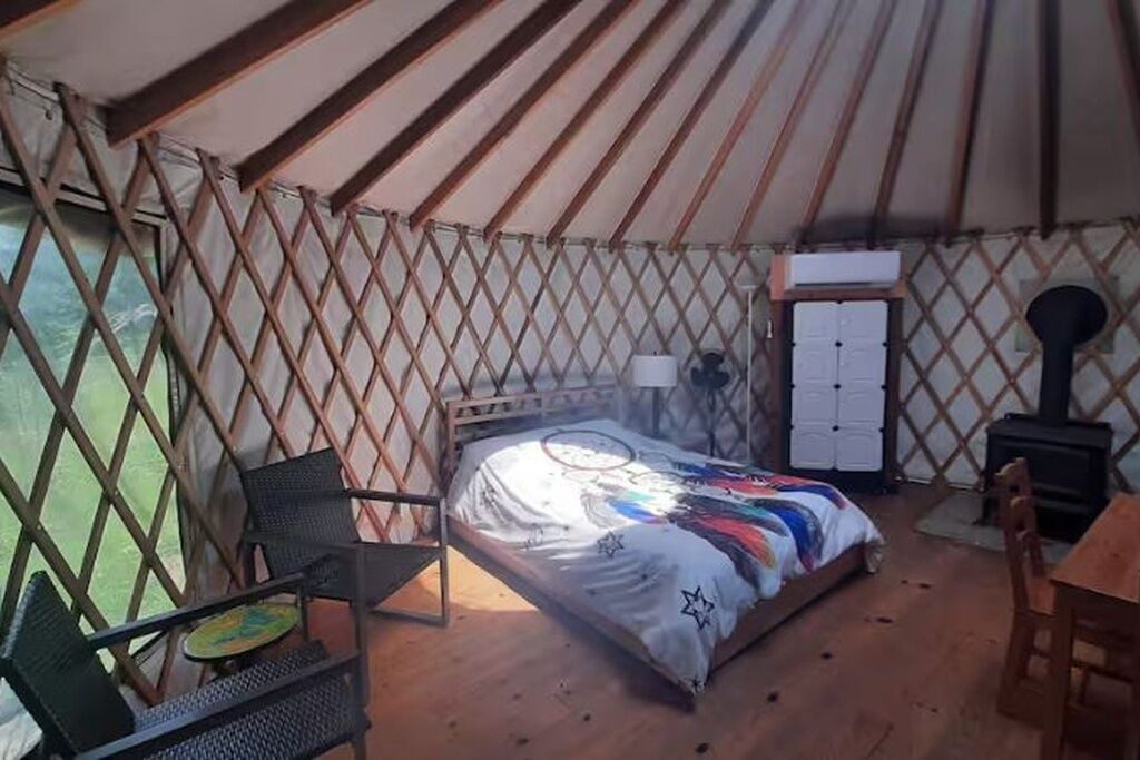 Photo of Bedroom in Mandeville