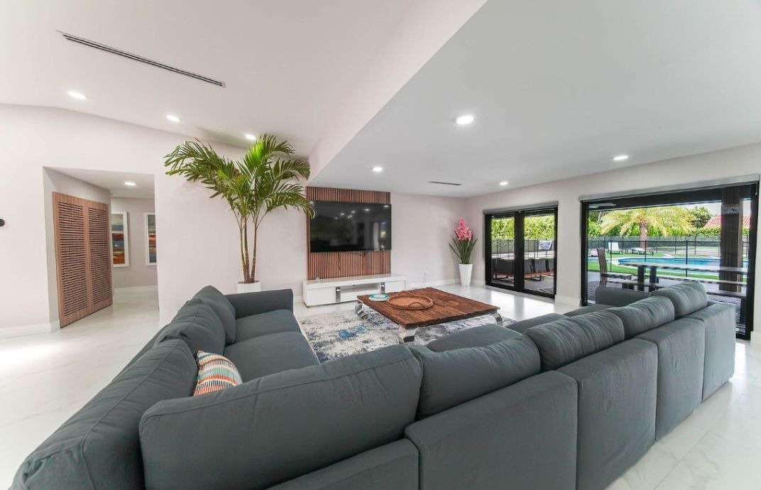 Photo of Livingroom in Tamiami