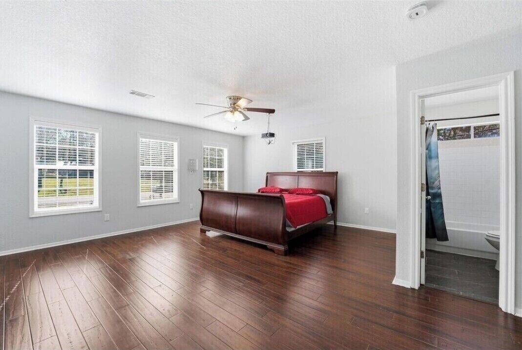 Photo of Bedroom in Conroe
