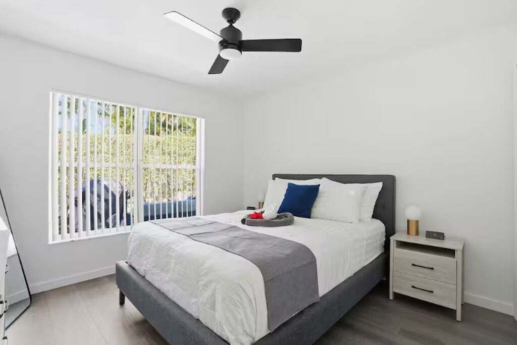 Photo of Bedroom in Crown Pointe