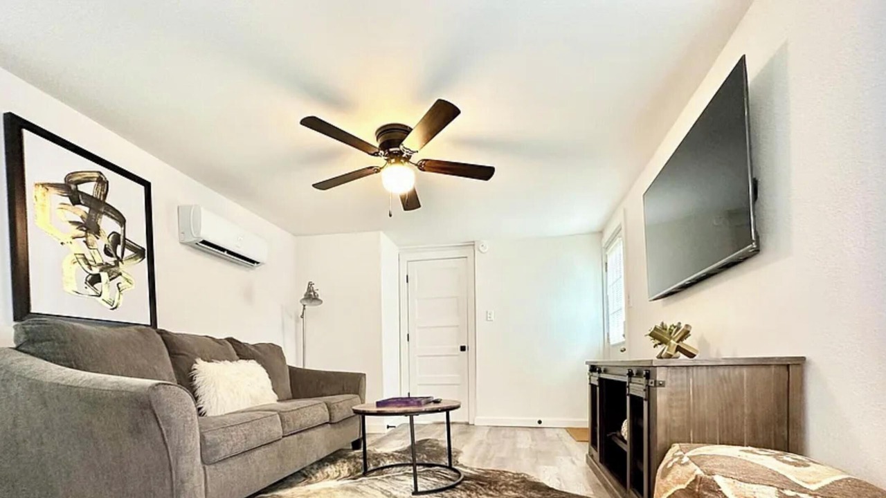 Photo of Livingroom in West Plains