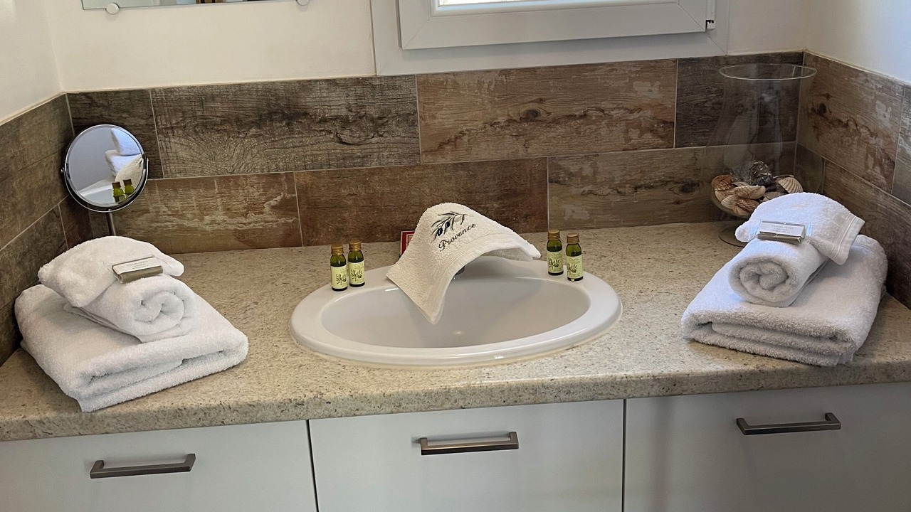 Photo of Bathroom in Saint-Maurice-de-Cazevieille