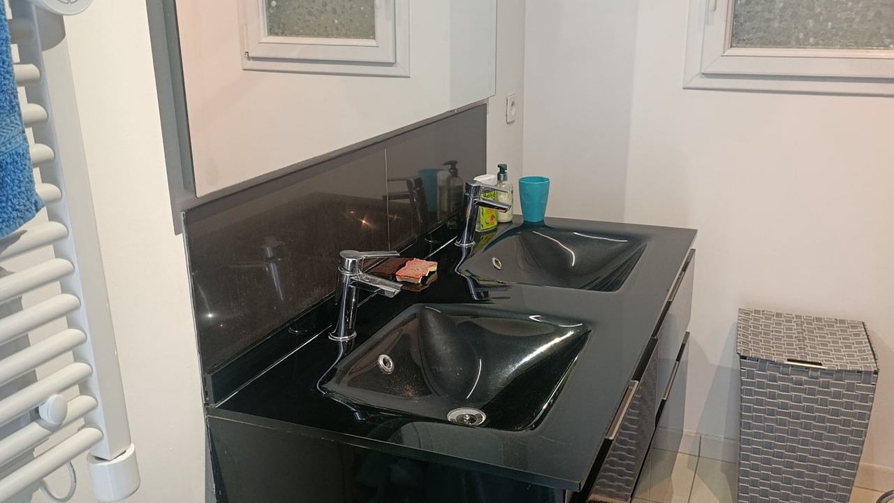 Photo of Bathroom in Baguer-Pican