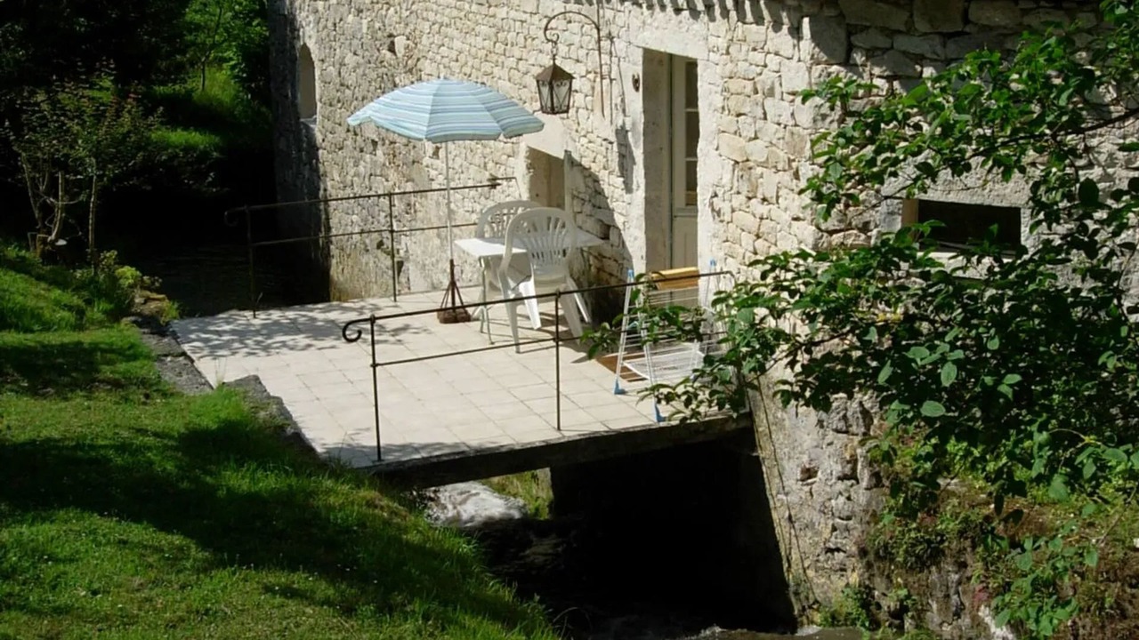 Photo of Patio Balcony in Montaigu-de-Quercy