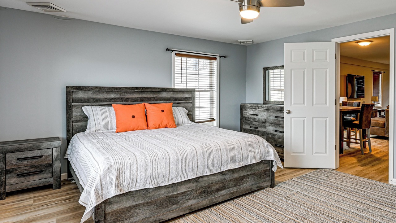 Photo of Bedroom in Hudson