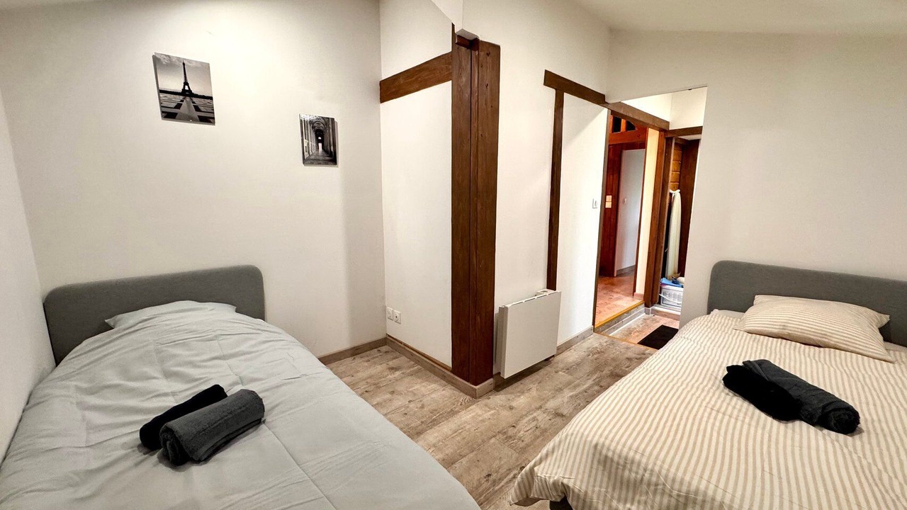 Photo of Bedroom in Flers