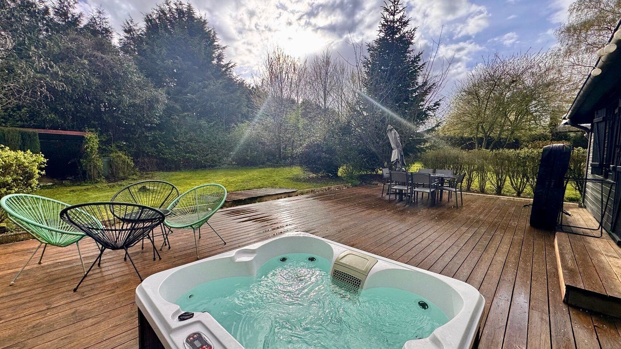 Photo of Outdoor in Flers