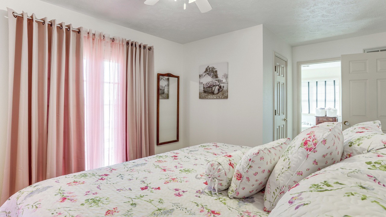 Photo of Bedroom in Henderson