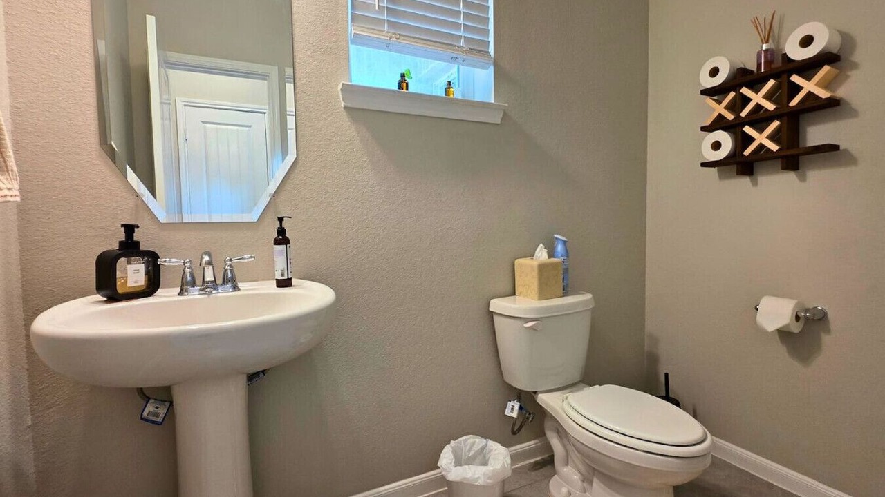 Photo of Bathroom in Pearland
