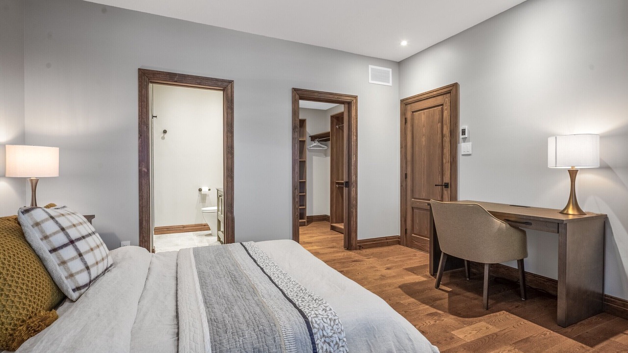 Photo of Bedroom in Saint-Faustin-Lac-Carre
