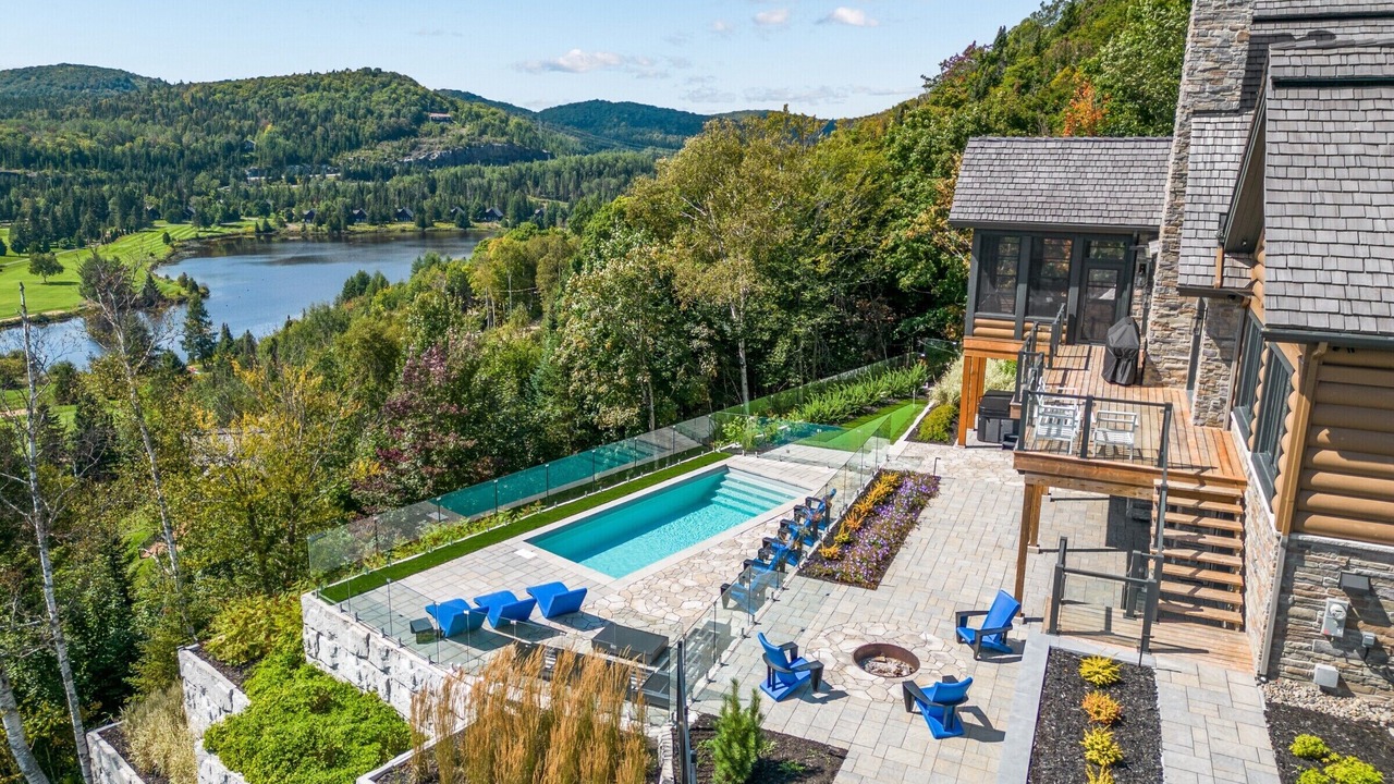 Photo of Outdoor in Saint-Faustin-Lac-Carre
