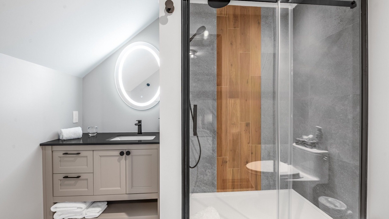 Photo of Bathroom in Saint-Faustin-Lac-Carre