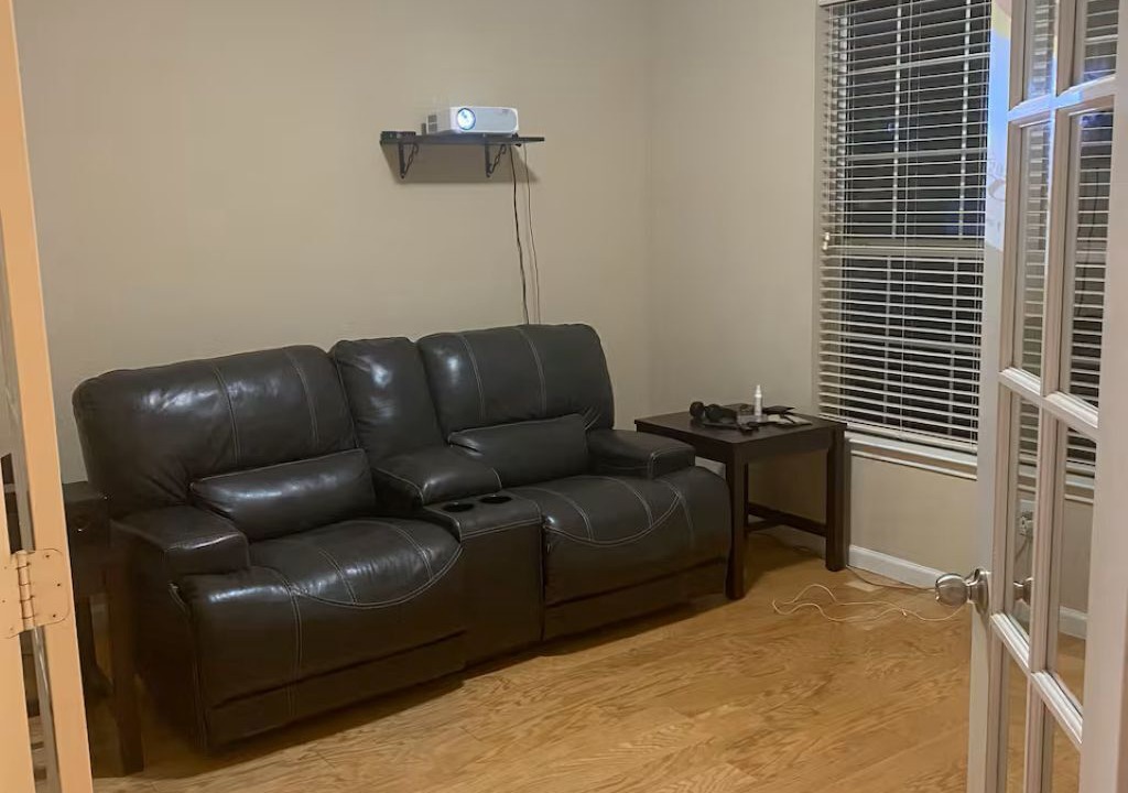 Photo of Livingroom in Duncanville