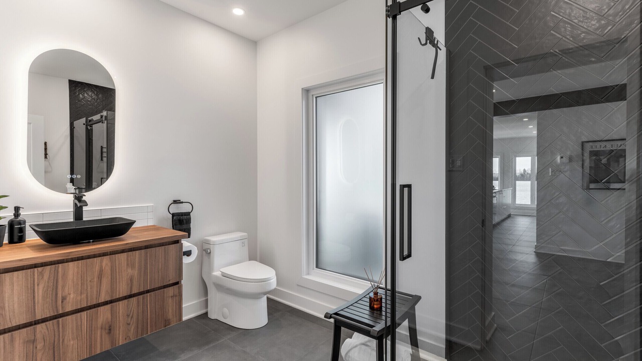 Photo of Bathroom in Papineauville