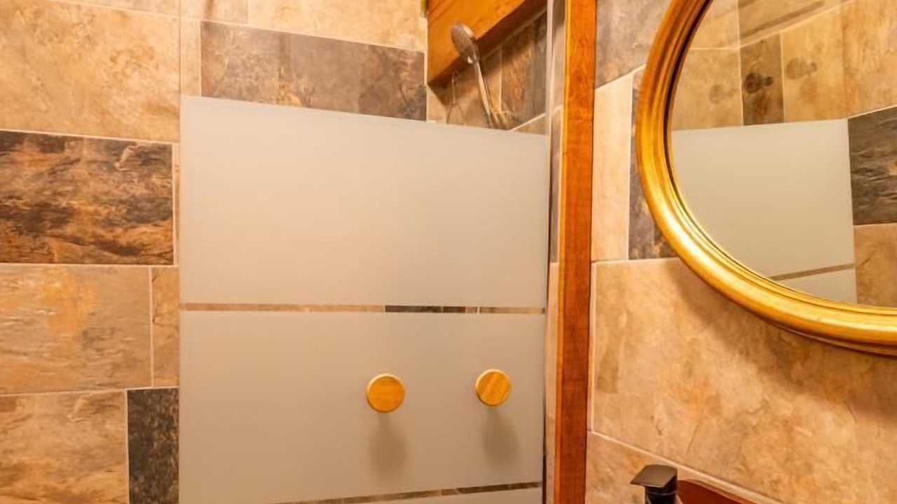 Photo of Bathroom in Le Noyer