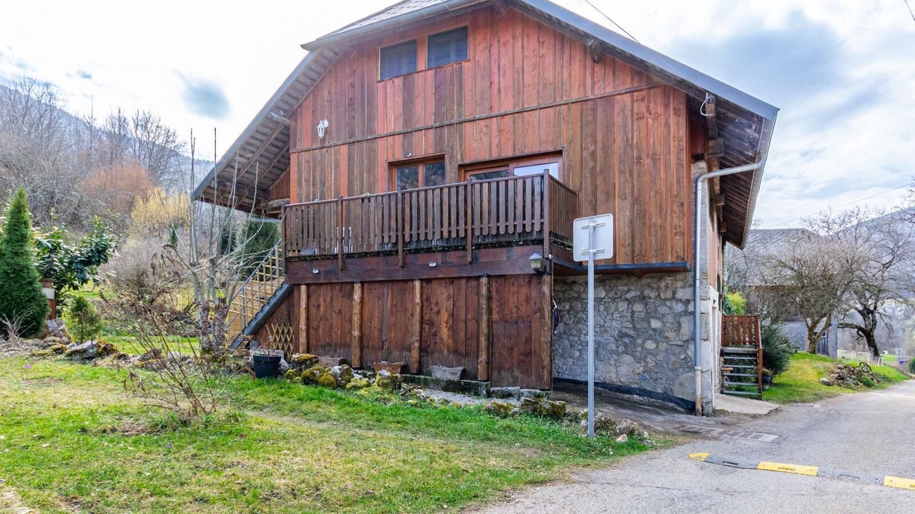 Photo of Outdoor in Le Noyer