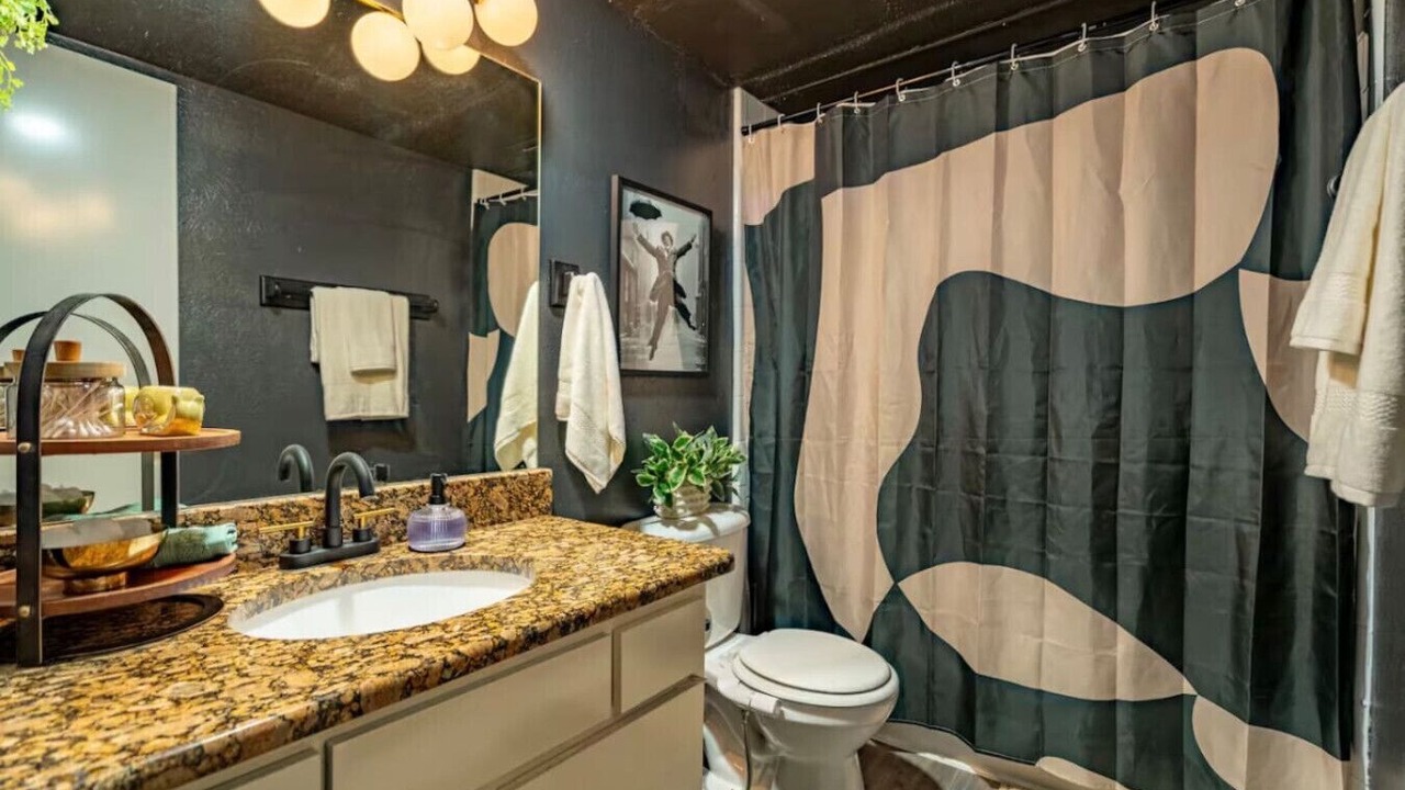 Photo of Bathroom in Garland